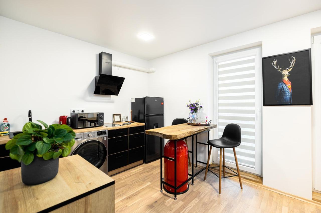 شقة Ziedu Apartamentai كلابيدا المظهر الخارجي الصورة